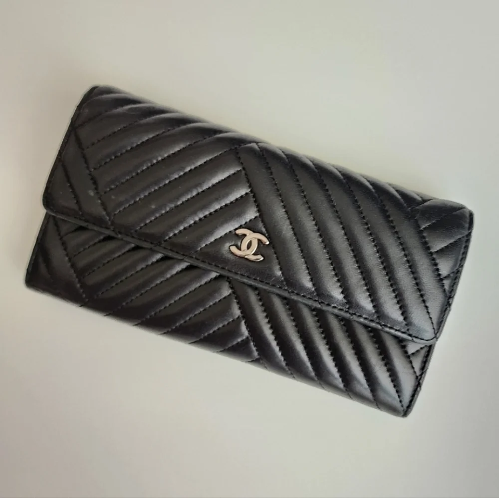 Chanel Black Quilted Leather Wallet Clutch